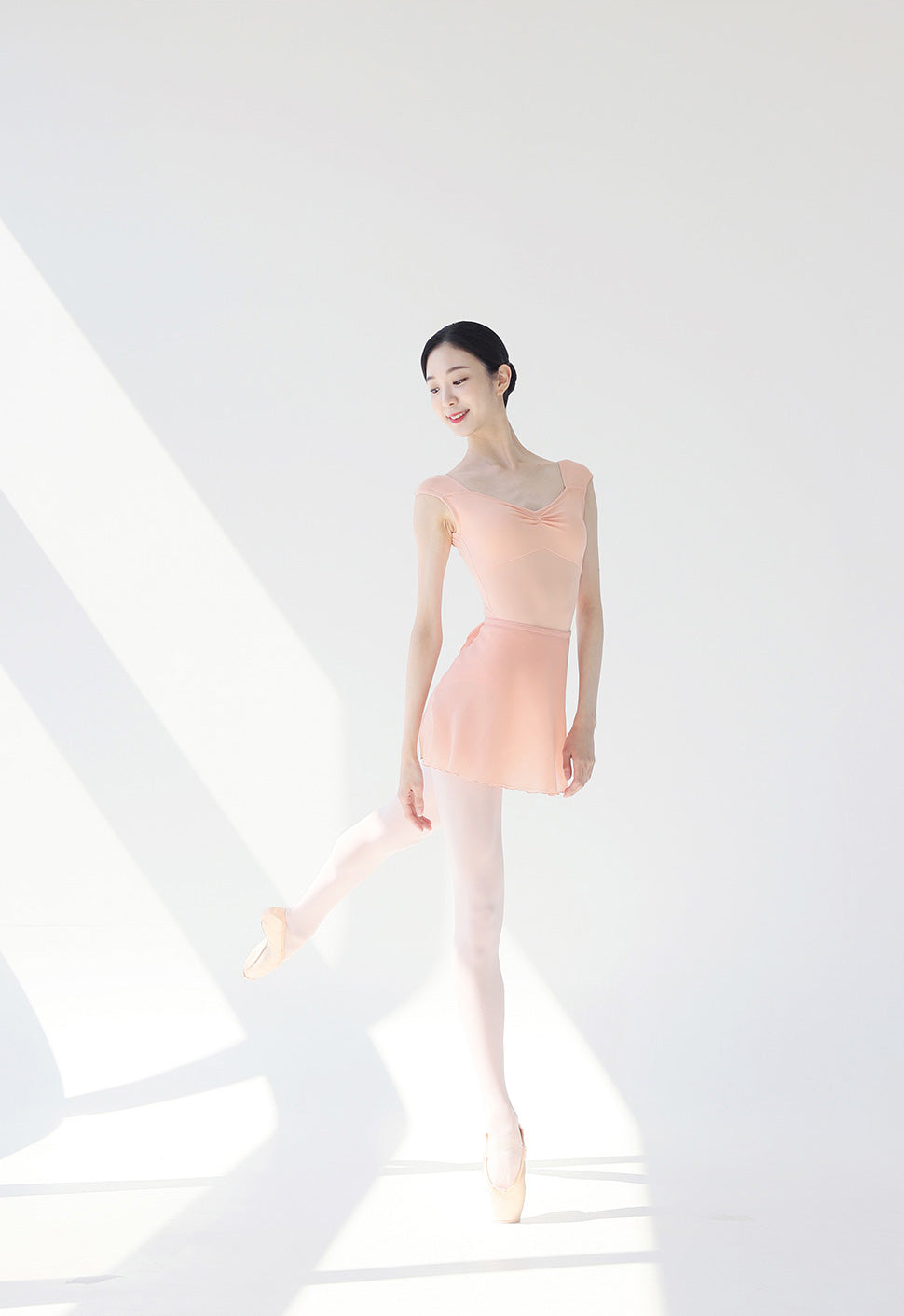 Wendy Pinch Front Leotard