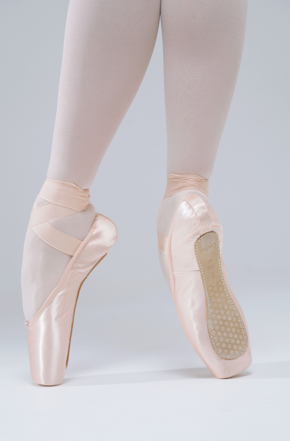 Assoluta Pointe Shoes - 0547N