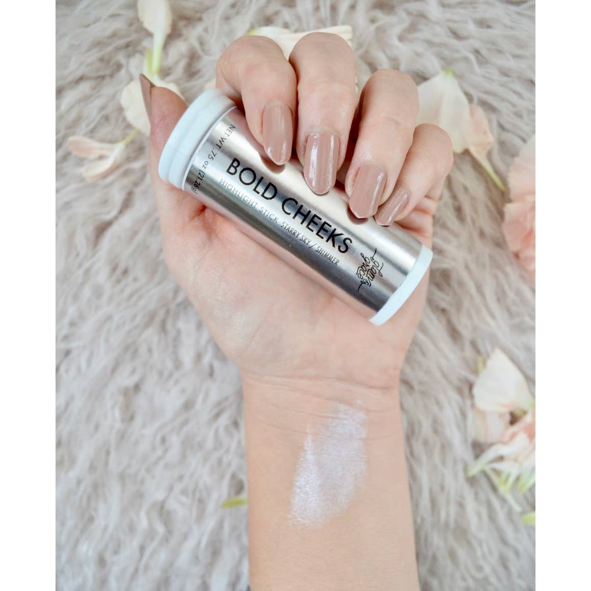 Bold Cheeks Highlight Stick