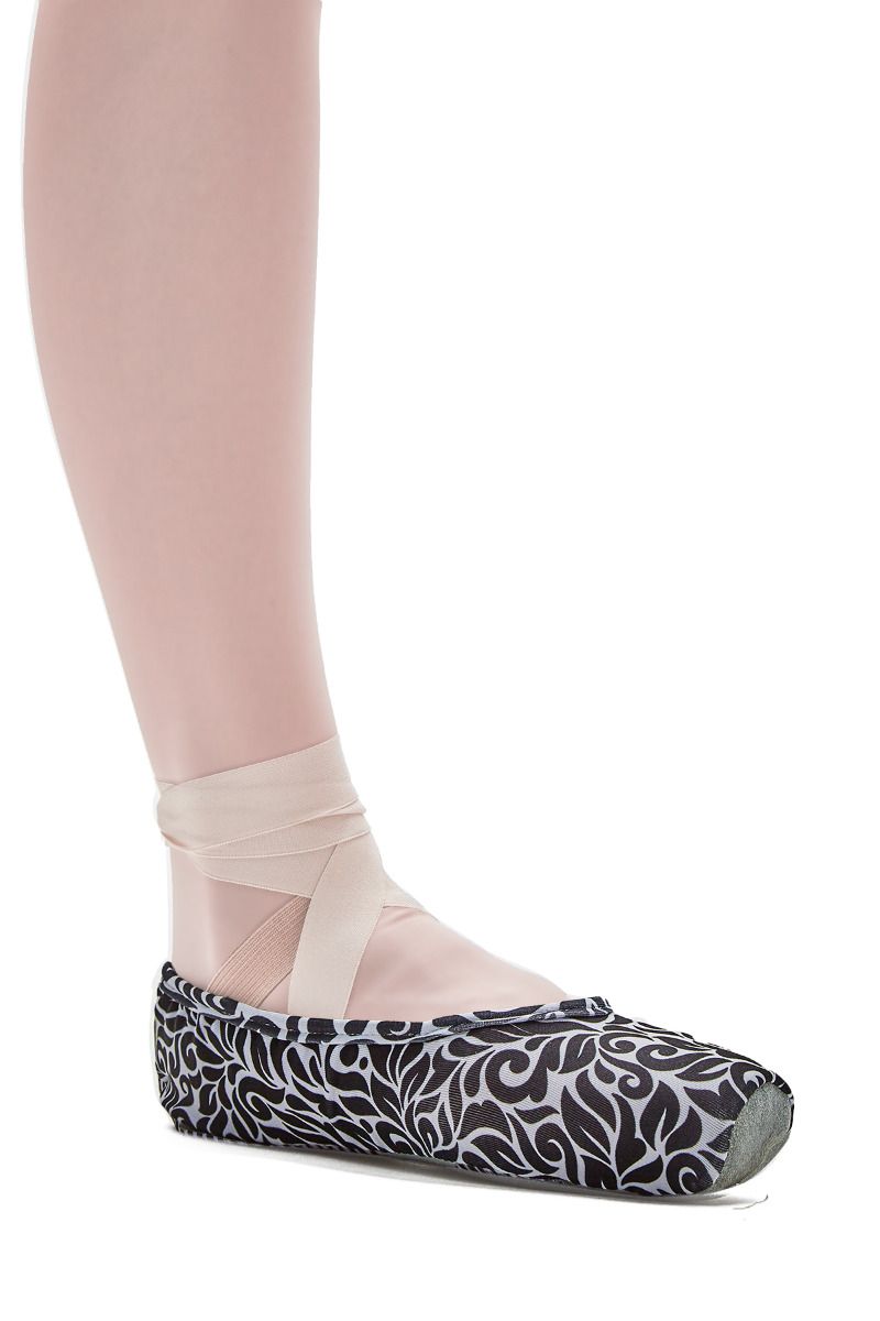 Pointe Shoe Covers - AC09