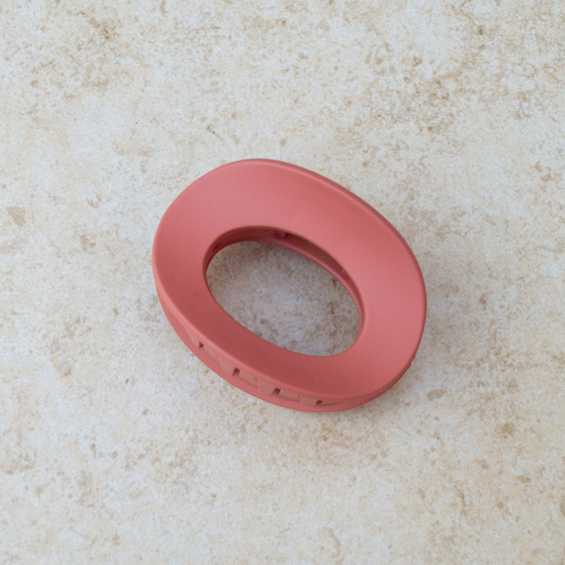 Ellipse Claw Hair Clip