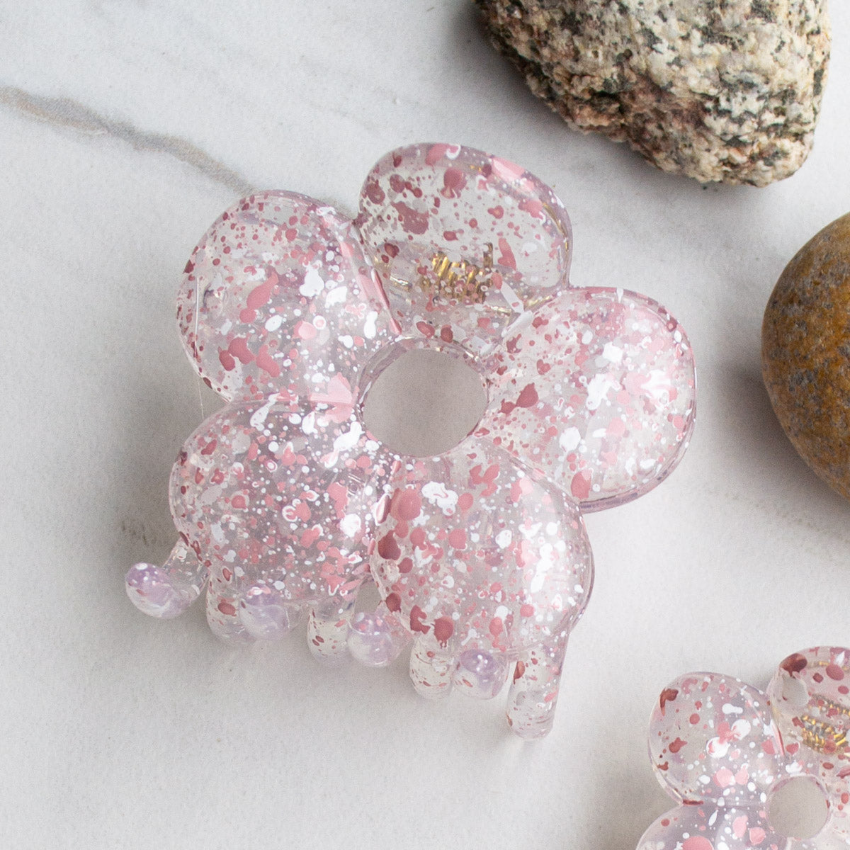 Big Fleur Hair Confetti Clips