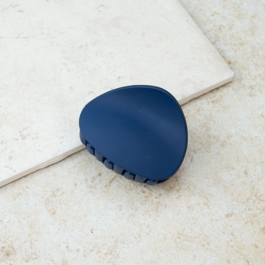 Treasure Claw Hair Clips - Assorted Colors