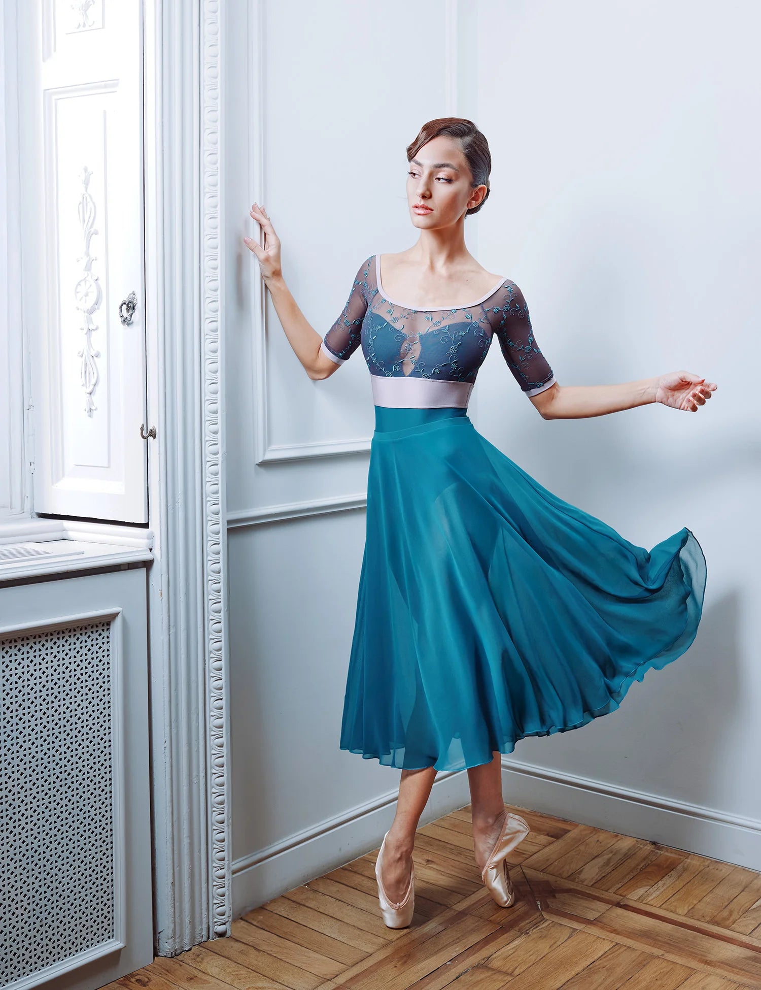 DellaLo' Milano Vittoria GL Leotard - Rosé – The Station Dancewear DellaLo' Milano Vittoria GL Leotard - Rosé – The Station Dancewear