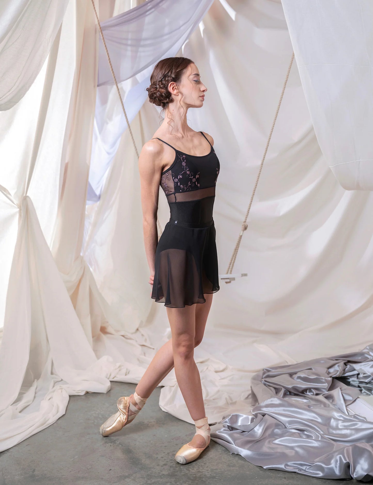 DellaLo Classic Skirt