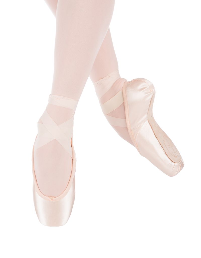 Spotlight Pointe Shoes